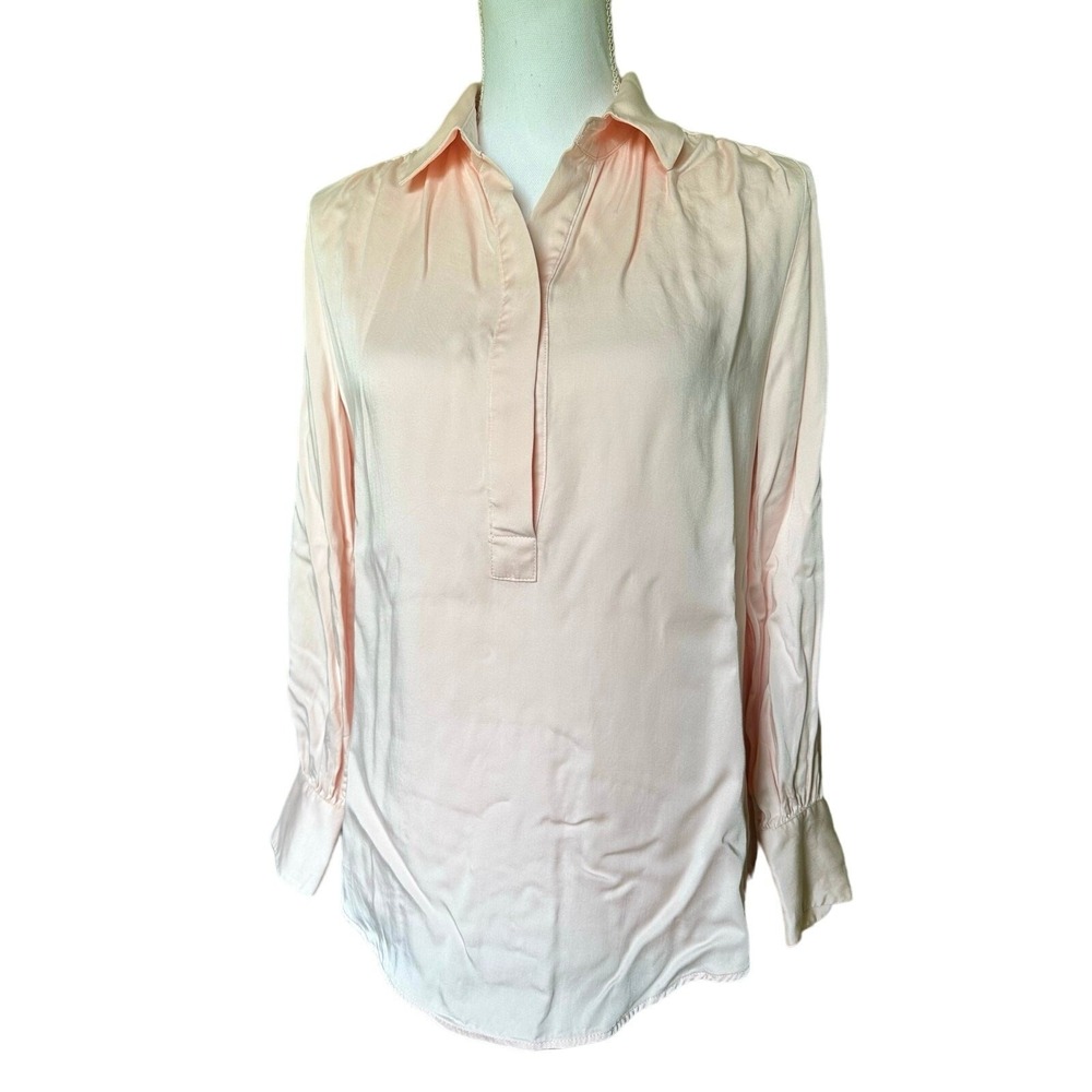 Chico's Pink Silky Satin Popover Blouse sz 0 (Size 4 / Small)‎